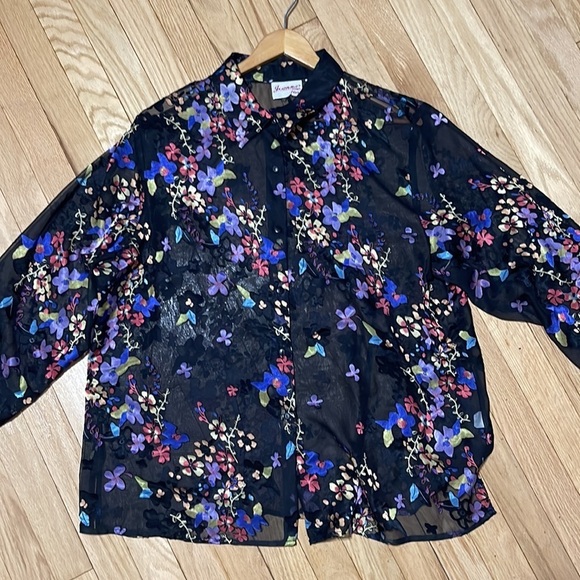 Joanna Vintage Sheer floral button down shirt women’s size XXL - Picture 1 of 6